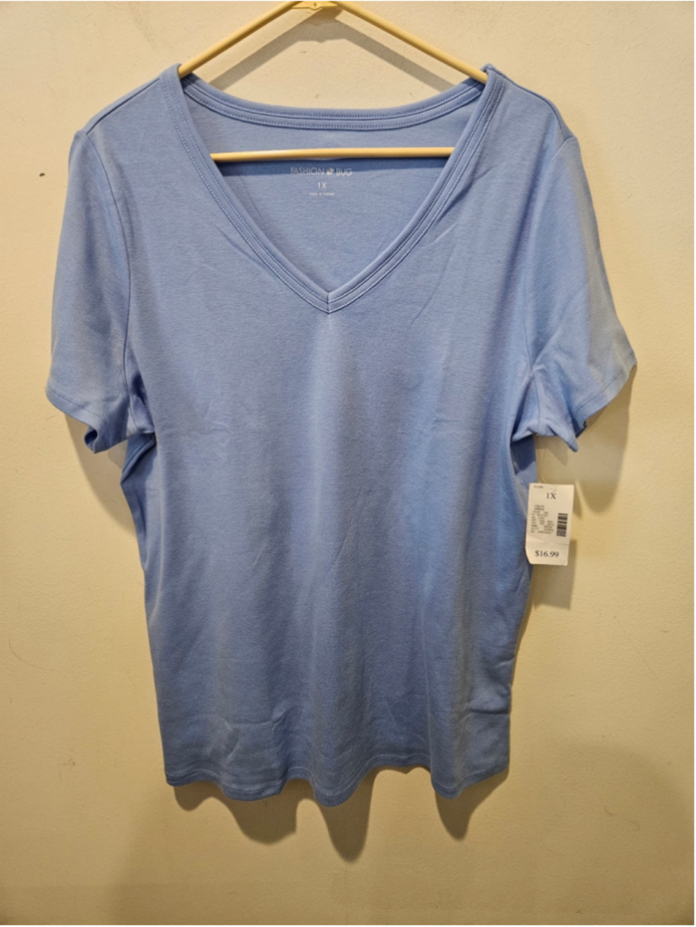 Women's Fashion Bug NWT Vintage V-Neck Short Sleeve Tee, Blue, Size 1X - Picture 2 of 11